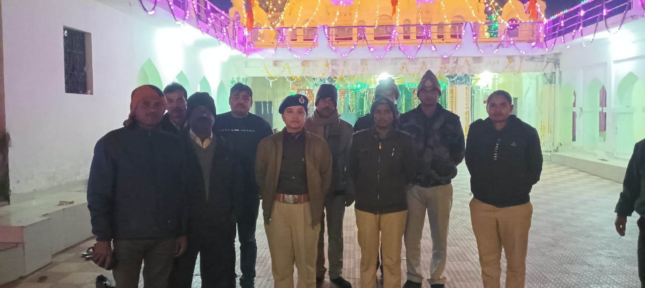 एसडीओ पी ने किया नगर सहित  ग्रामीण  क्षेत्रों के  मंदिरों का भ्रर्मण