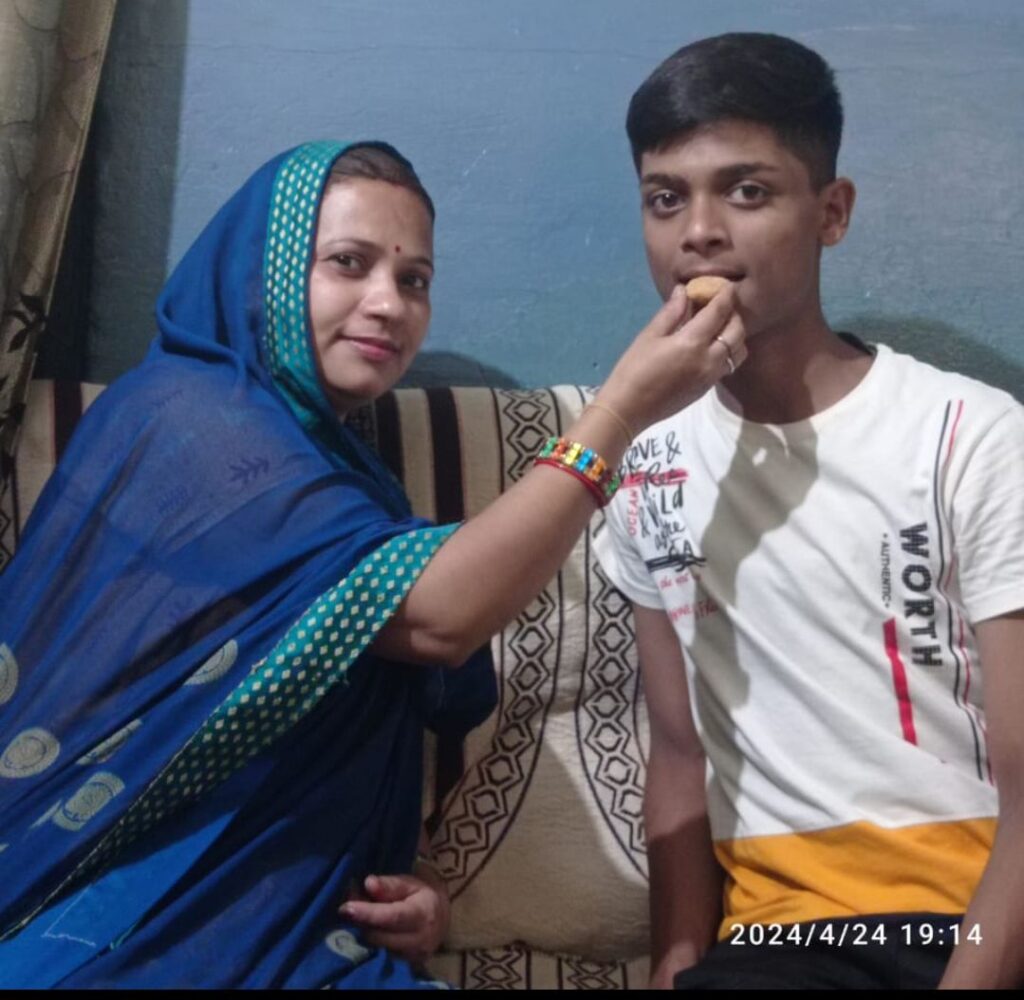 पार्थ तिवारी ने 95.2 फीसद अंक के साथ सभी विषयों में हासिल की विशेष योग्यता