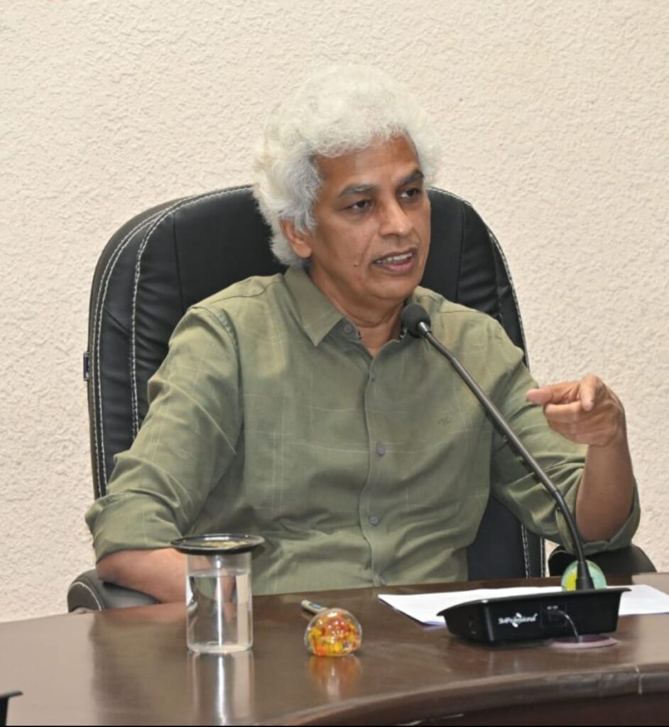 जिले में कहीं भी पेयजल को लेकर कोई परेशानी न हो – कलेक्‍टर