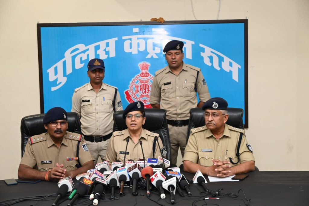 थाना बरगी अन्तर्गत हुई सनसनीखेज लूट का खुलासा