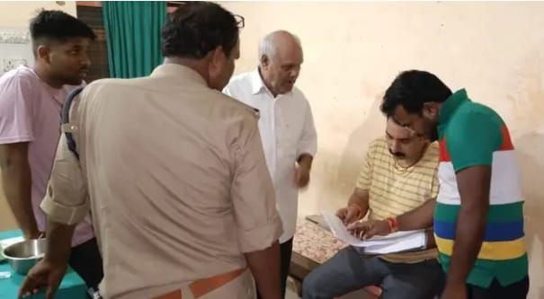 झोलाछाप डॉक्टर के गलत उपचार से तीन वर्षीय बालक की हुई मौत