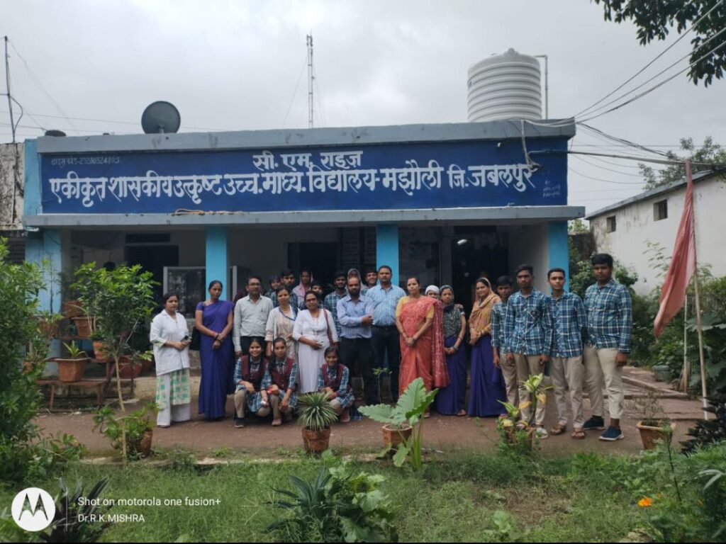 सी एम राइज स्कूल मझौली में स्वास्थ्य शिविर का आयोजन