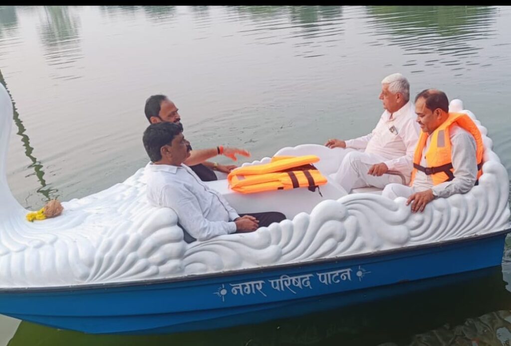 पाटन में 90 लाख से बनी सड़कों का विधायक ने किया लोकार्पण