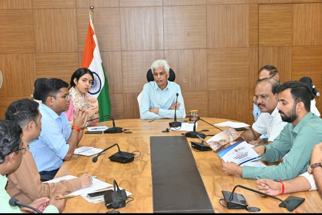 जिला दंडाधिकारी ने जारी किया फटाखों के क्रय-विक्रय, परिवहन, भण्डारण को लेकर प्रतिबंधात्मक आदेश