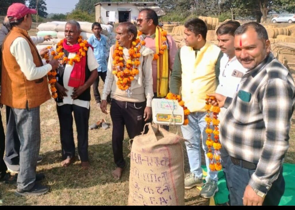 देवरी मंगेला में धान खरीदी केंद्र का शुभारंभ